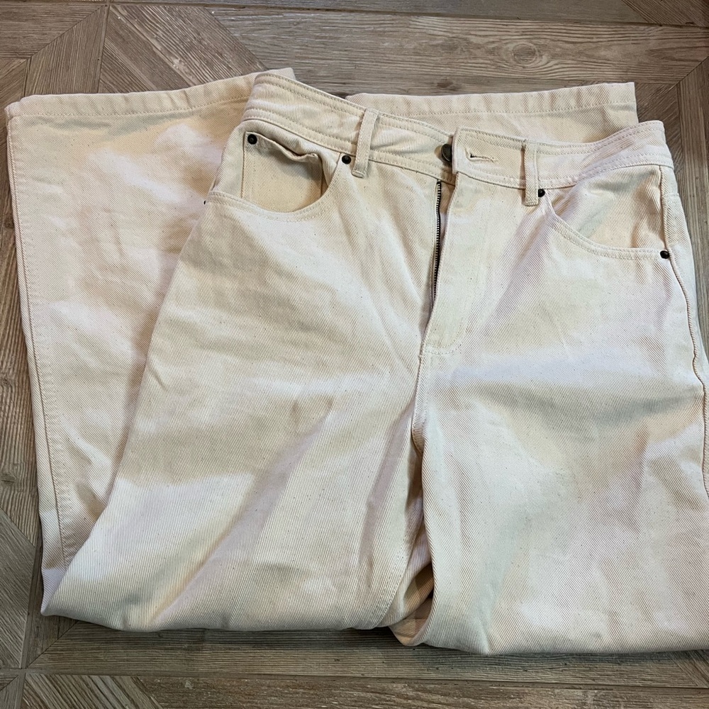 Sezane Le Crop in Mottled Ecru - Picture 2 of 6